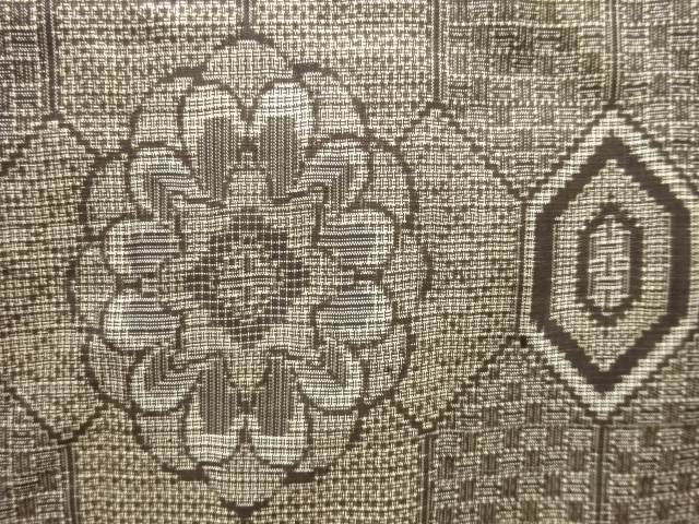 JAPANESE KIMONO / ANTIQUE TORTOISESHELL PATTERN / FLORAL MOTIFS / DORO